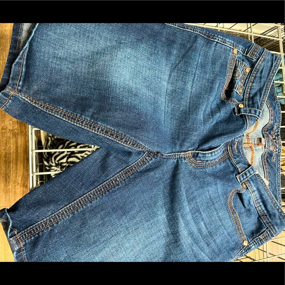Women’s Bermuda shorts